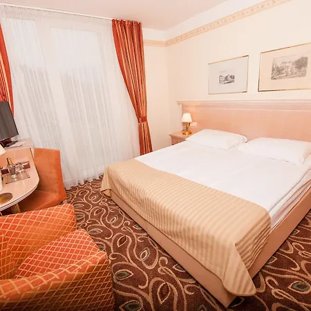 Hotel Grand Sava Superior 4*