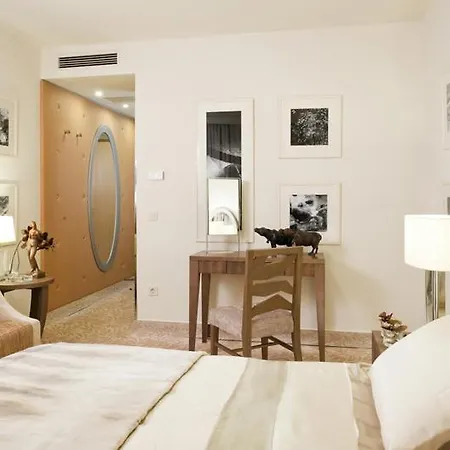 Otel Grand Sava Superior 4*
