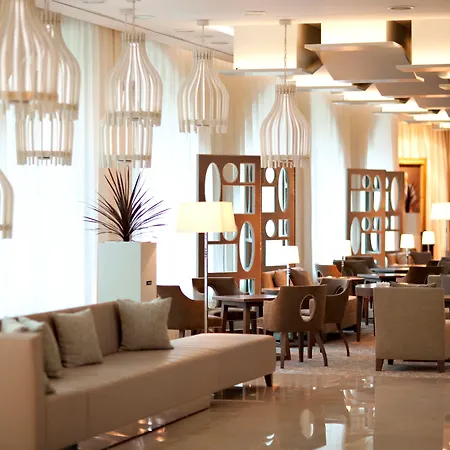 Отель Grand Sava Superior