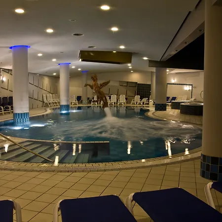 Hotell Grand Sava Superior