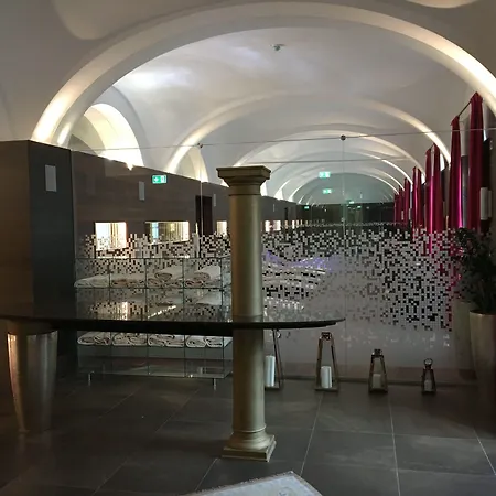 Отель Grand Sava Superior