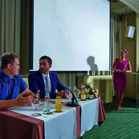 Grand Sava Superior Hotell 4*