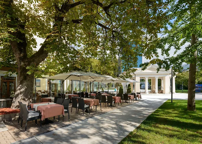 Grand Sava Superior Hotel 4*